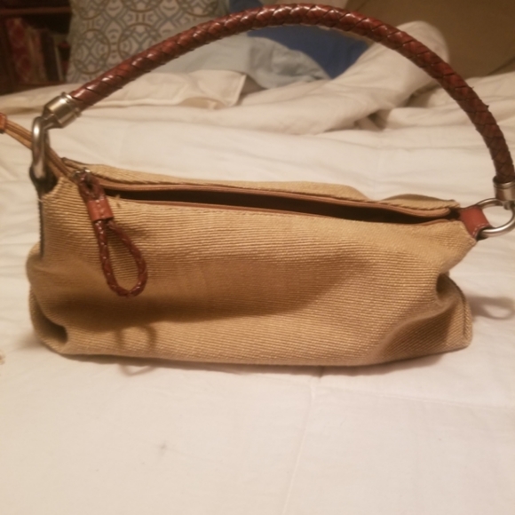 Purses - Picture 9 of 15